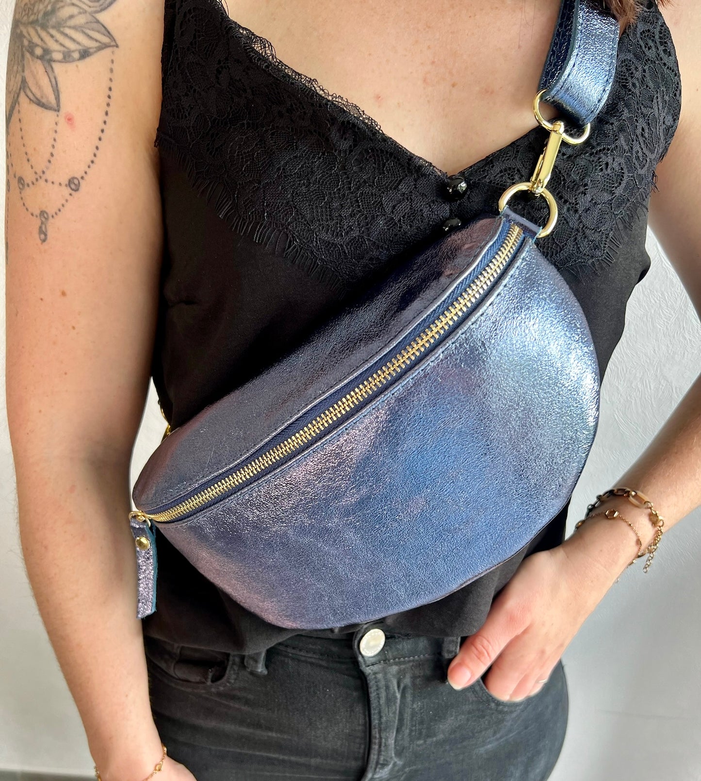 Sac banane Bleu marine grand modèle