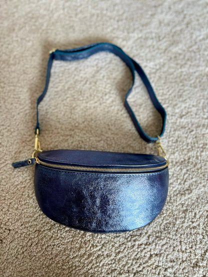 Sac banane Bleu marine grand modèle